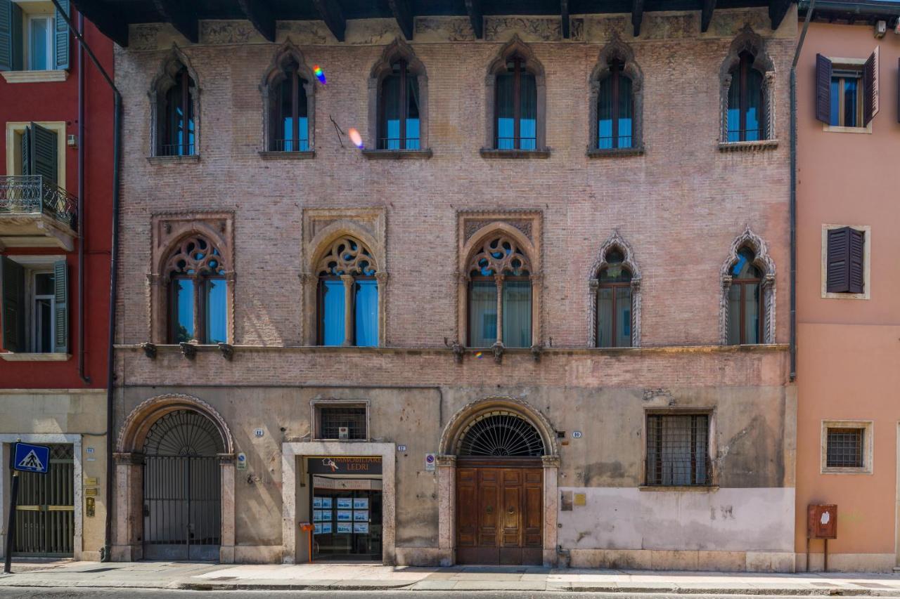 Magnificent Cosy Loft Apartment Verona Exterior foto