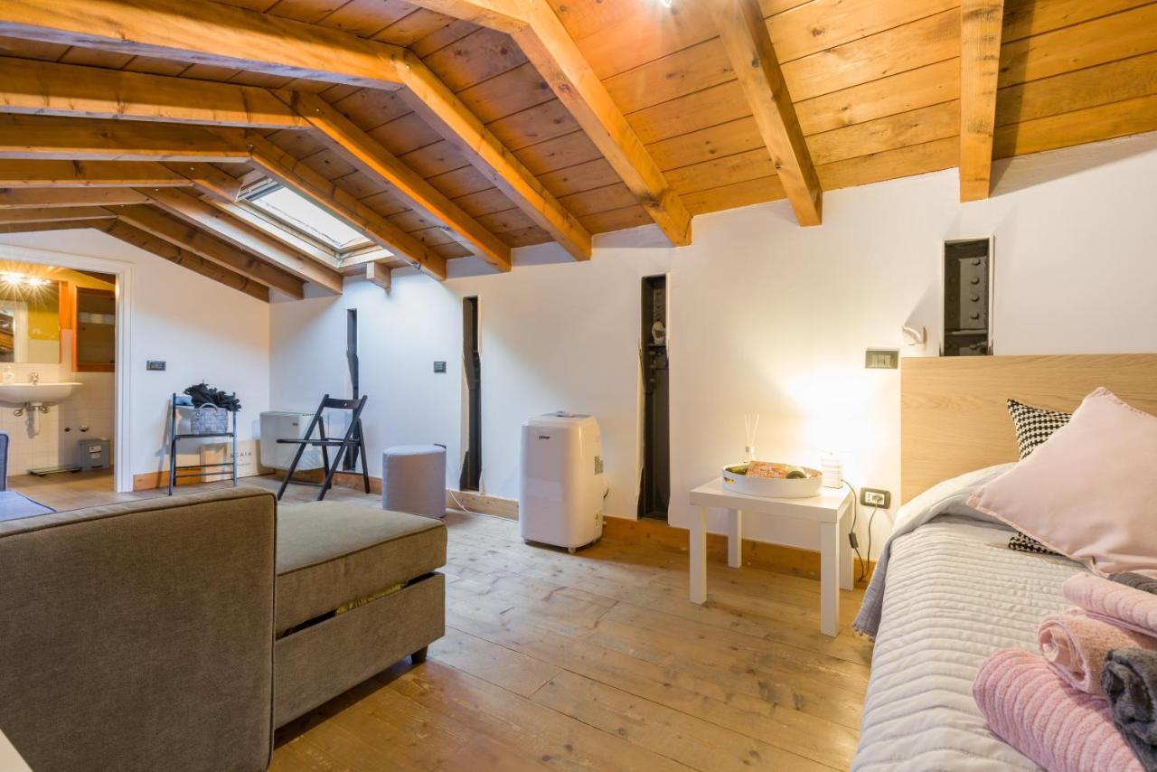 Magnificent Cosy Loft Apartment Verona Exterior foto